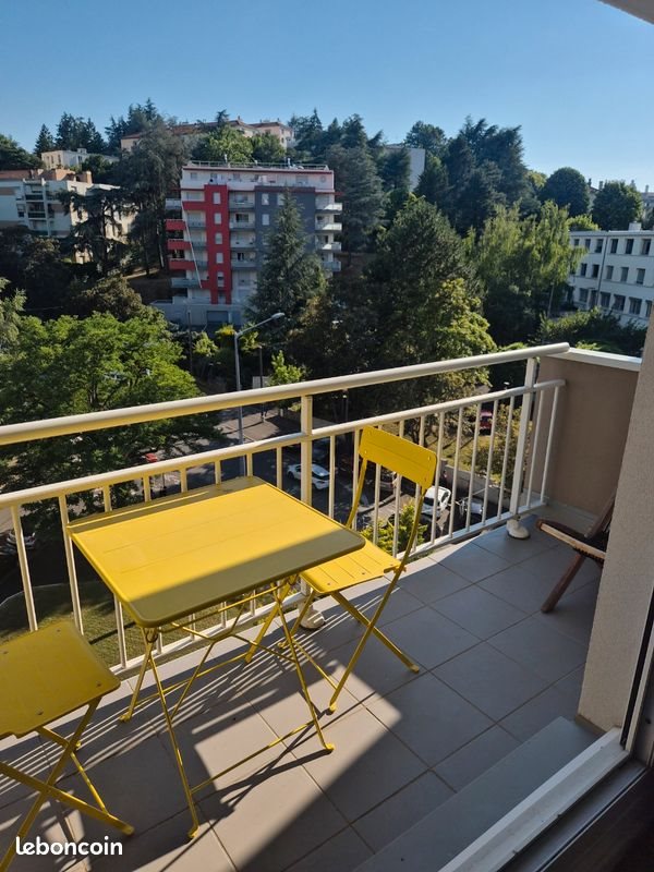 Appartement à louer, 33m², Saint-Etienne
