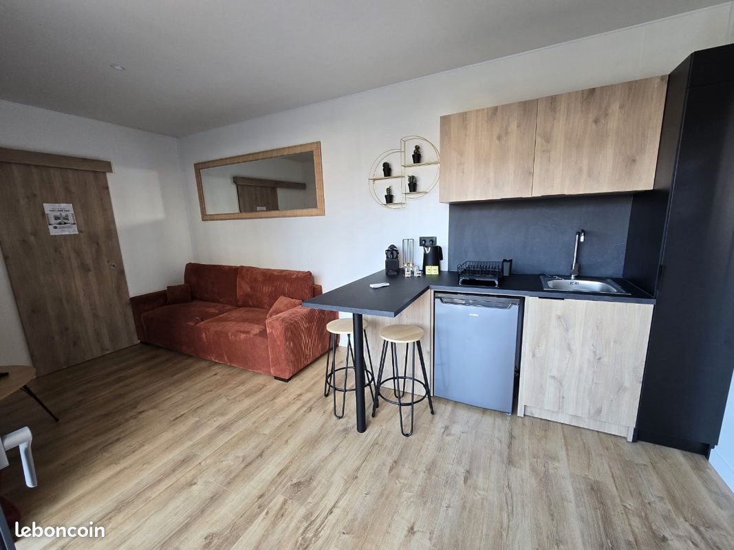 Appartement à louer, 28m², Linas