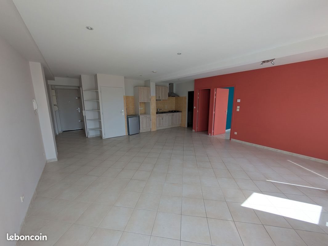 Appartement à louer, 57m², Romans-sur-Isère