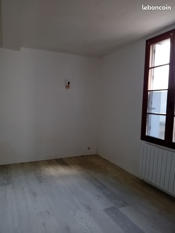 Appartement à louer, 47m², Fontevraud-l'Abbaye