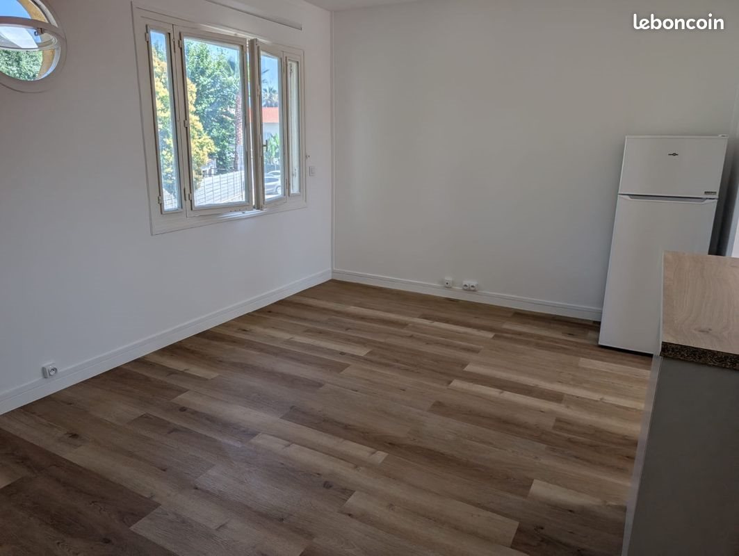 Appartement à louer, 22m², Villeneuve-Loubet