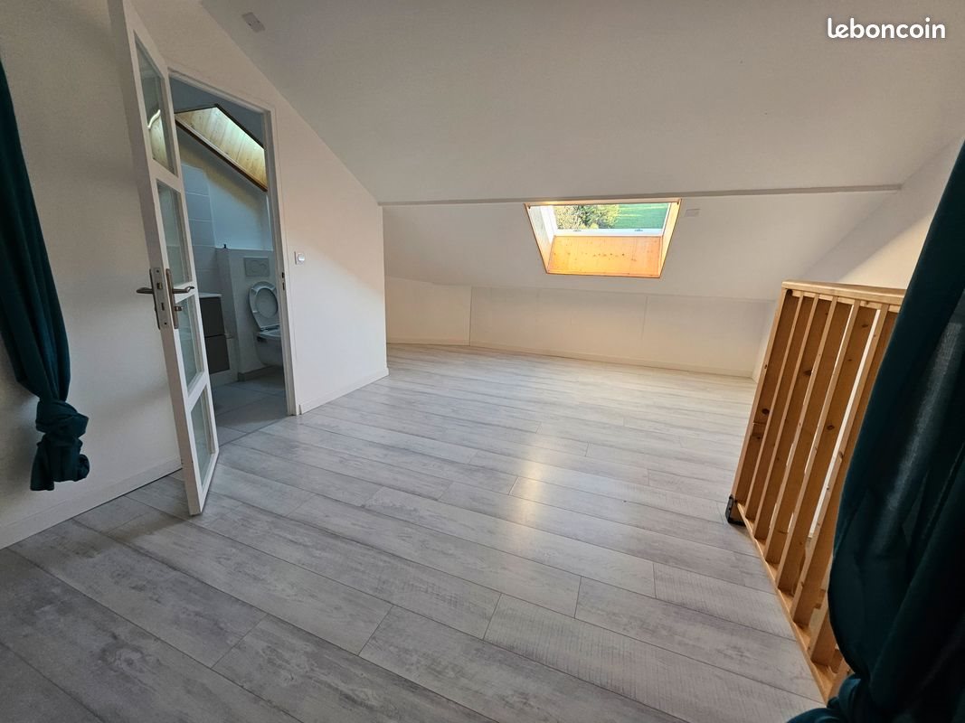 Maison à louer, 90m², Cusy