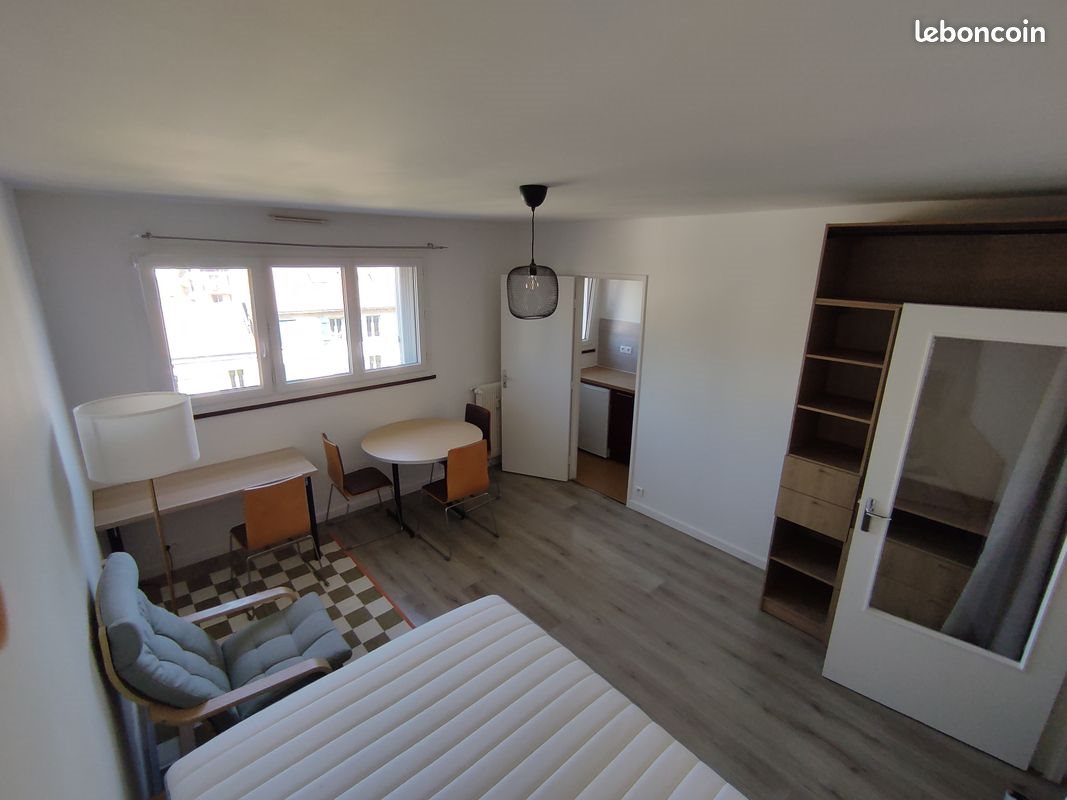 Appartement à louer, 25m², Puteaux