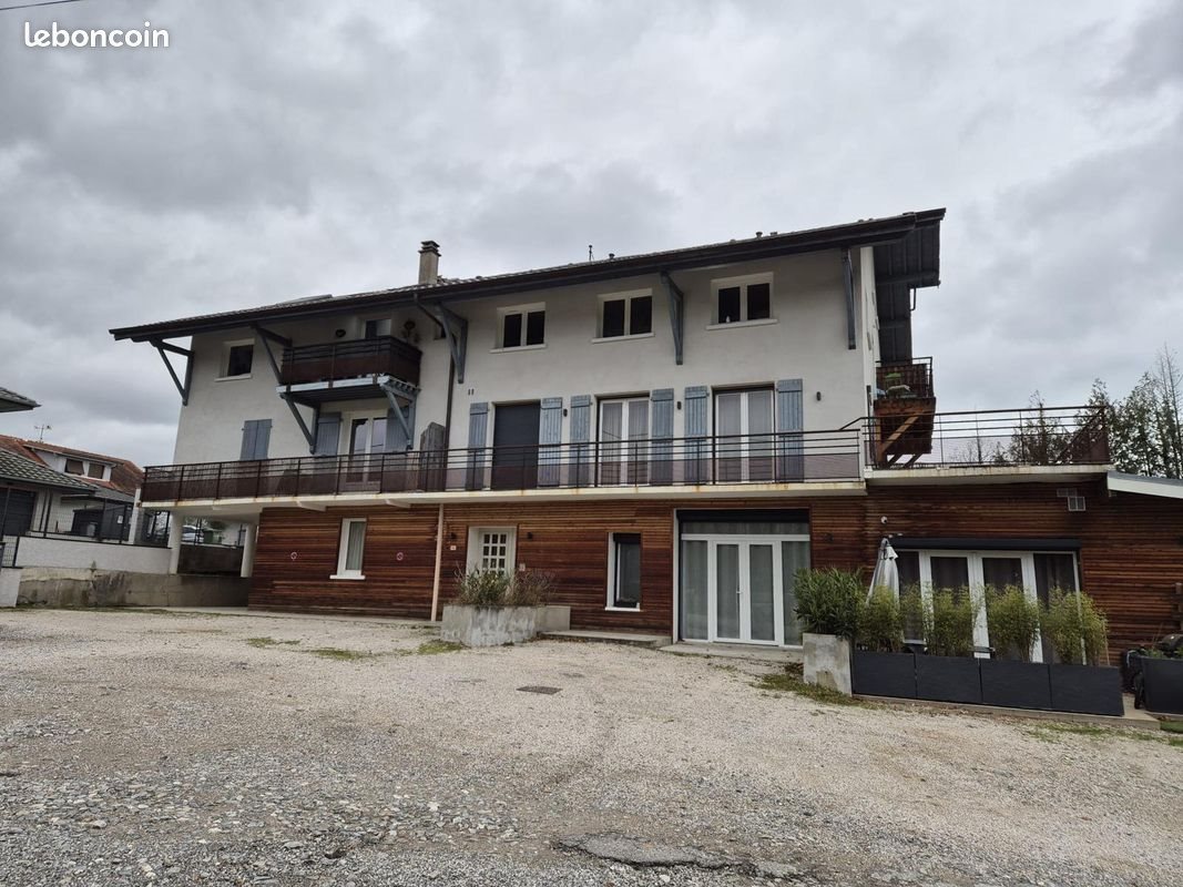 Appartement à louer, 74m², Margencel