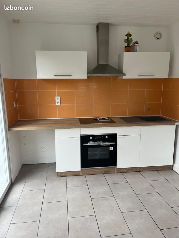 Appartement à louer, 74m², Margencel