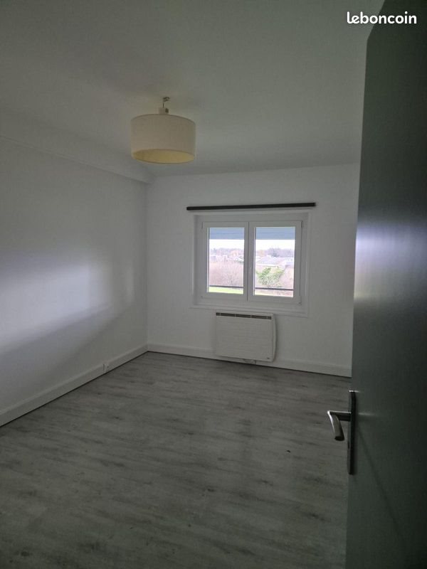 Appartement à louer, 74m², Margencel