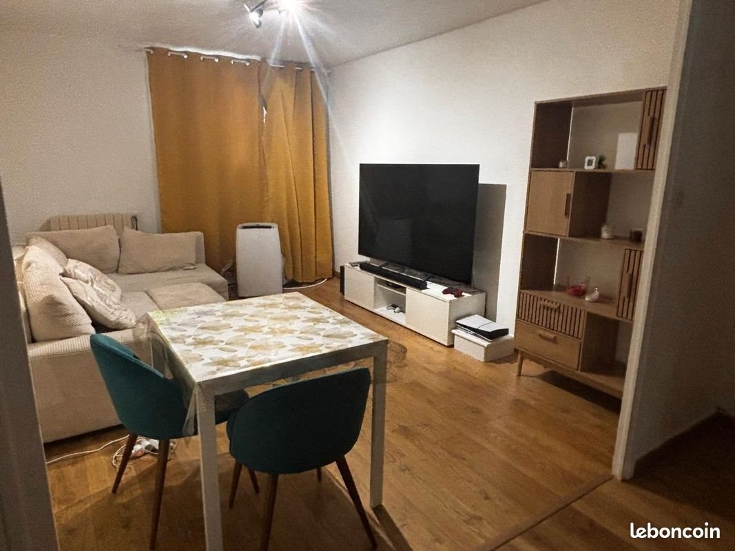 Appartement à louer, 53m², Valence