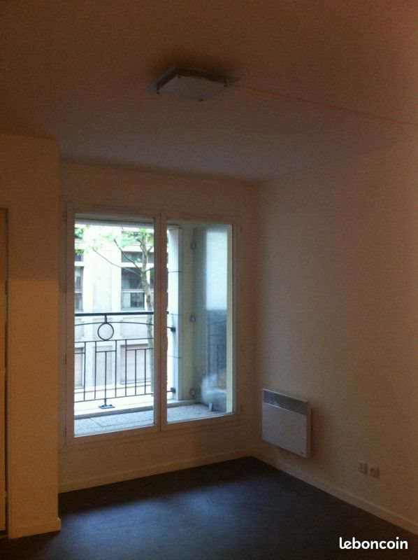 Appartement à louer, 25m², Saint-Maurice