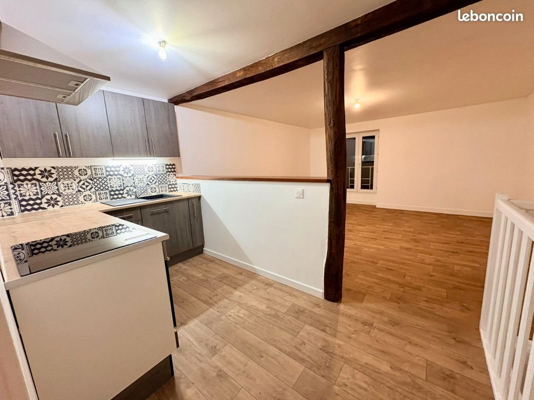 Appartement à louer, 62m², Mortrée