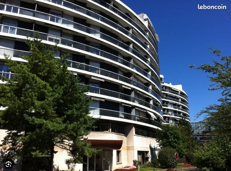 Appartement à louer, 29m², Saint-Maurice