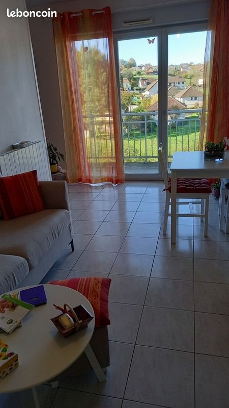 Appartement à louer, 43m², Naves