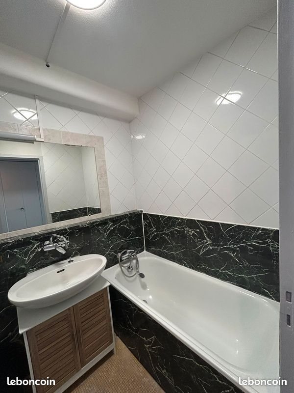 Appartement à louer, 27m², Valence