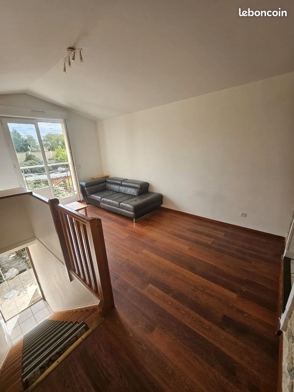 Appartement à louer, 45m², Les Mureaux