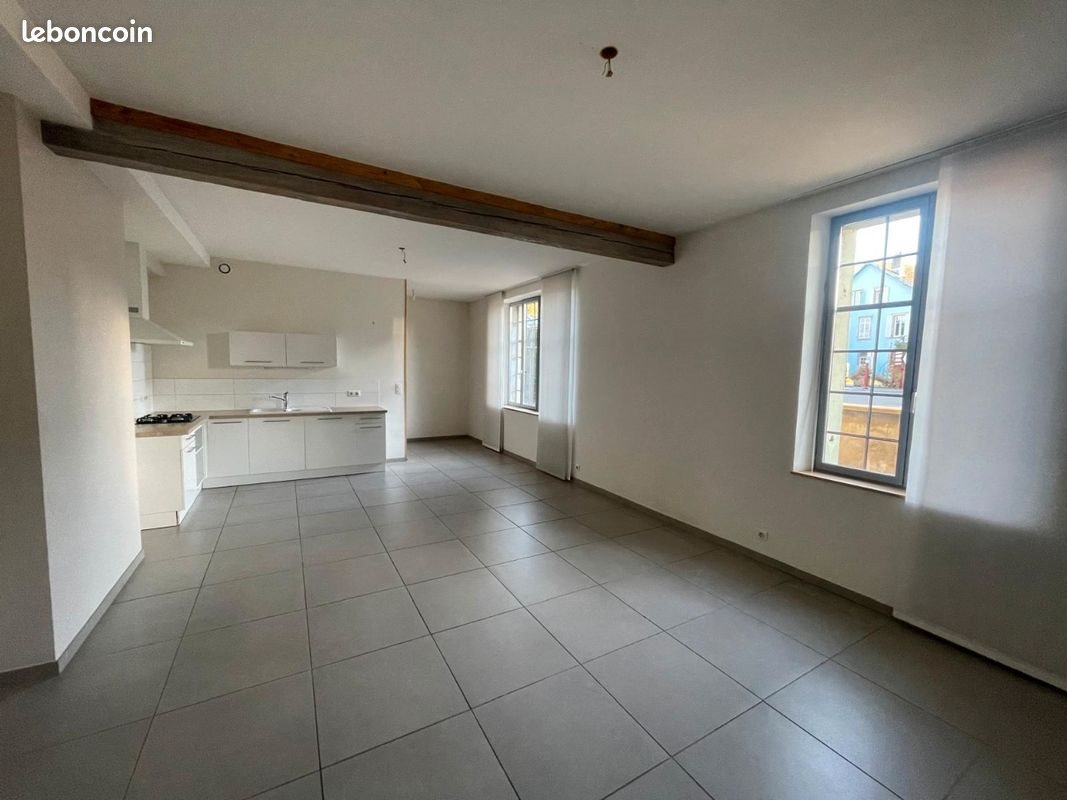 Appartement à louer, 55m², Montreux-Château