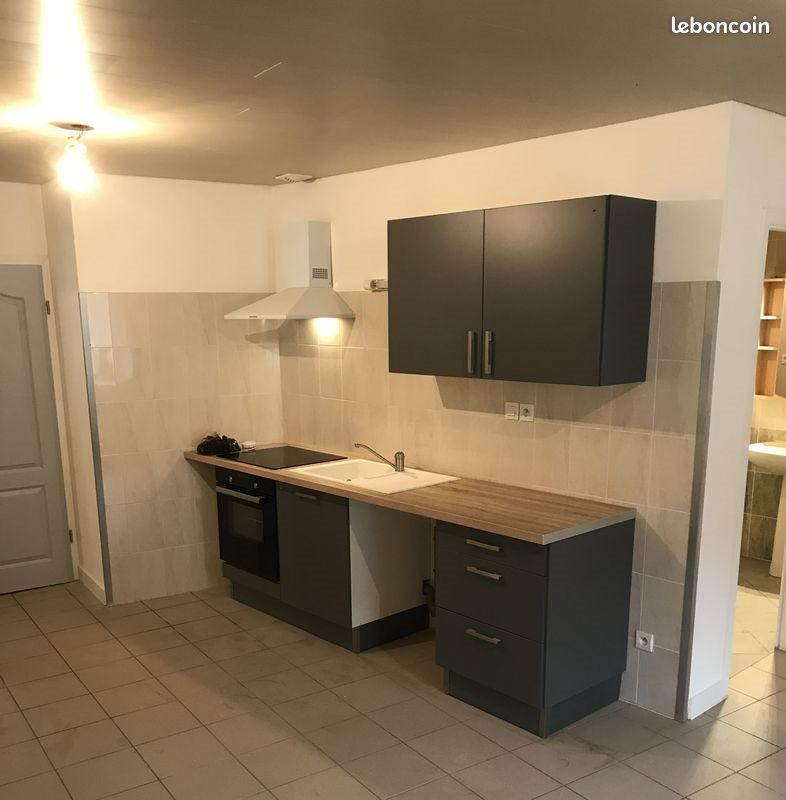 Appartement à louer, 63m², Pierrefontaine-les-Varans