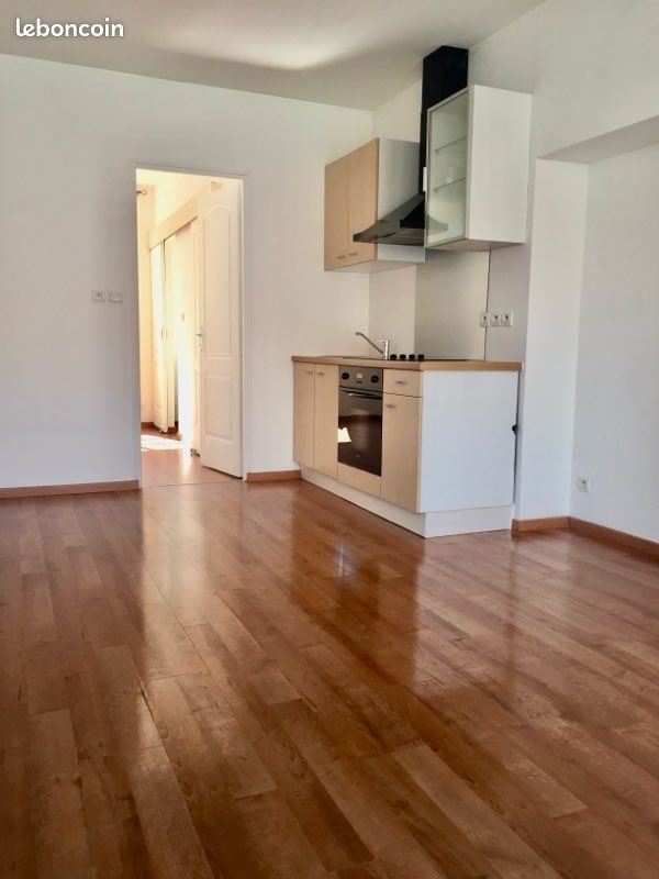 Appartement à louer, 30m², Laon