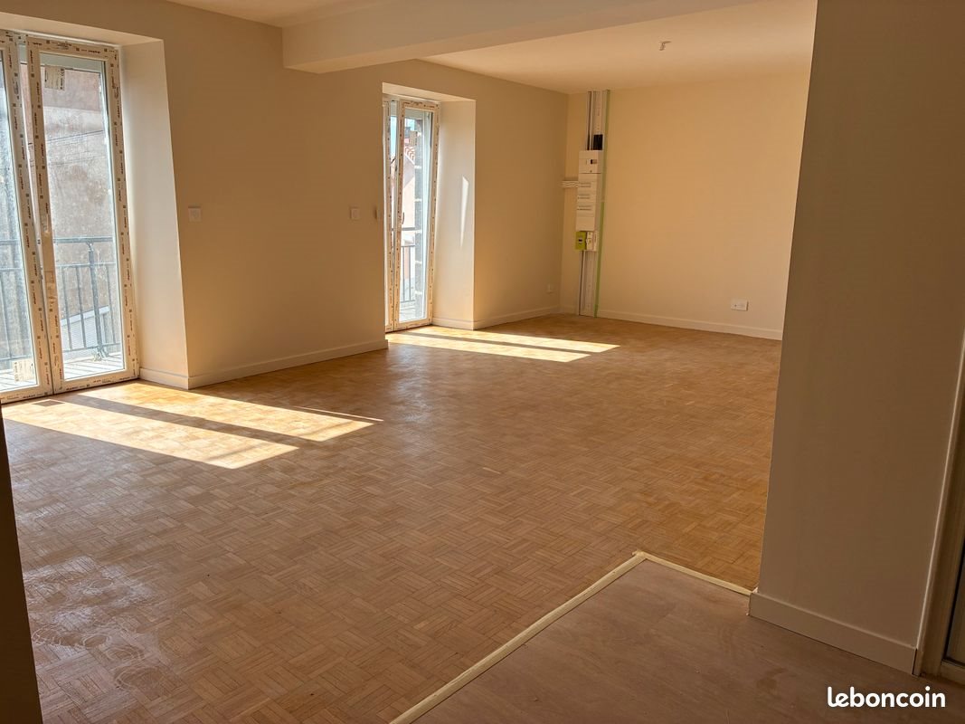 Appartement à louer, 116m², Volvic