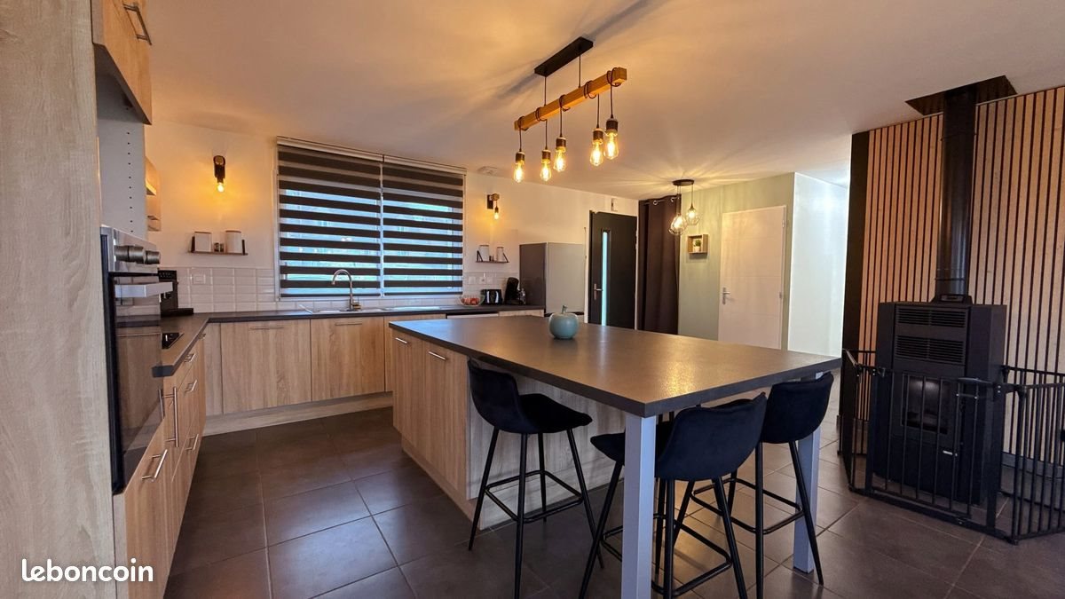 Maison à louer, 80m², Isigny-sur-Mer