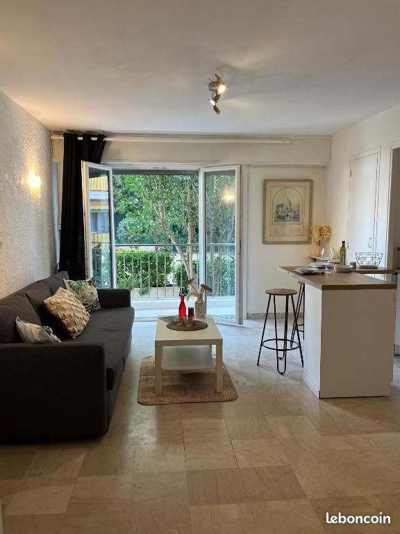 Appartement à louer, 27m², Le Cannet