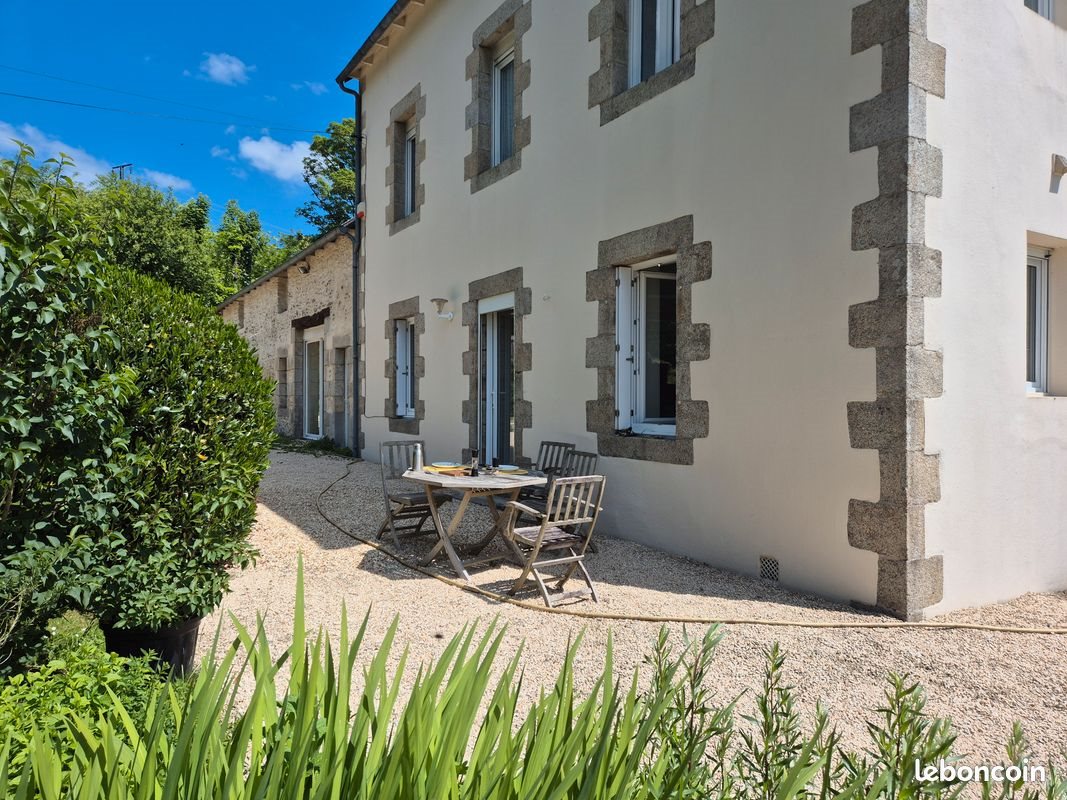 Maison à vendre, 243m², Landivisiau