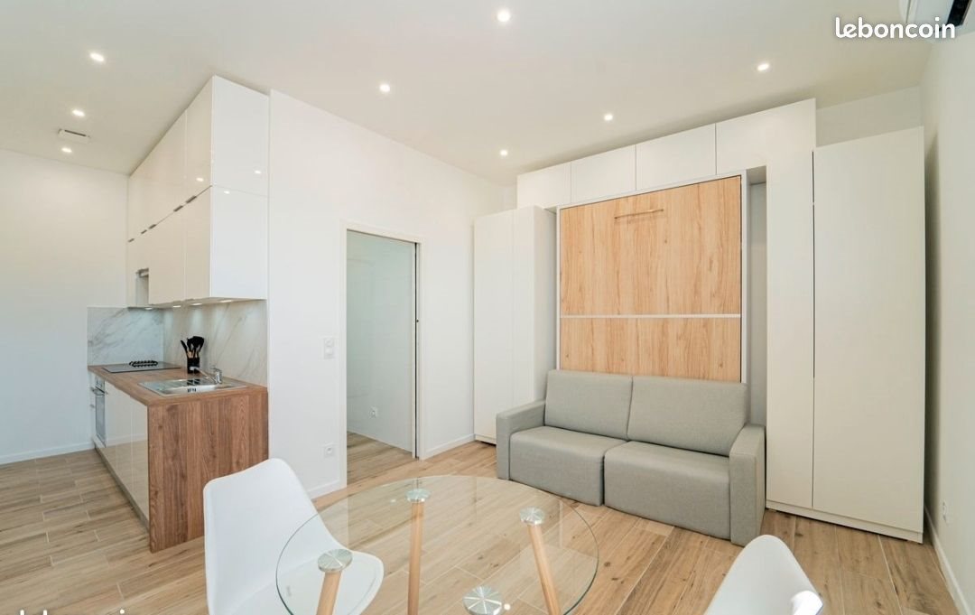Appartement à louer, 23m², Pouzilhac
