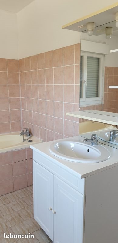 Appartement à louer, 60m², Sarrians