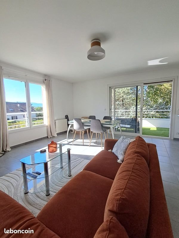 Appartement à louer, 78m², Prévessin-Moëns