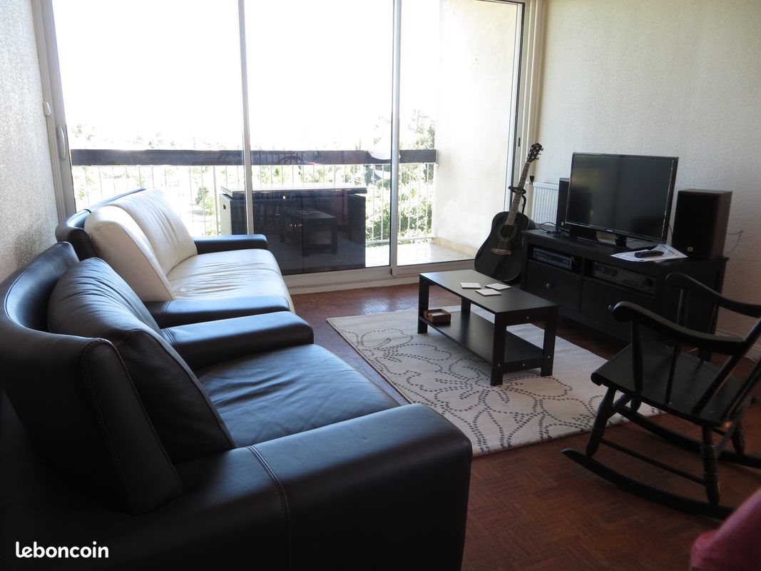 Appartement à louer, 76m², Nîmes