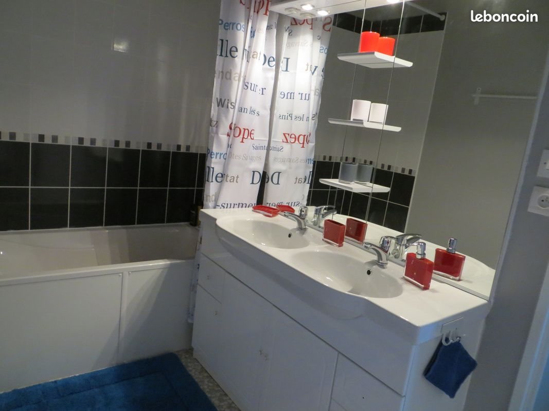 Appartement à louer, 76m², Nîmes
