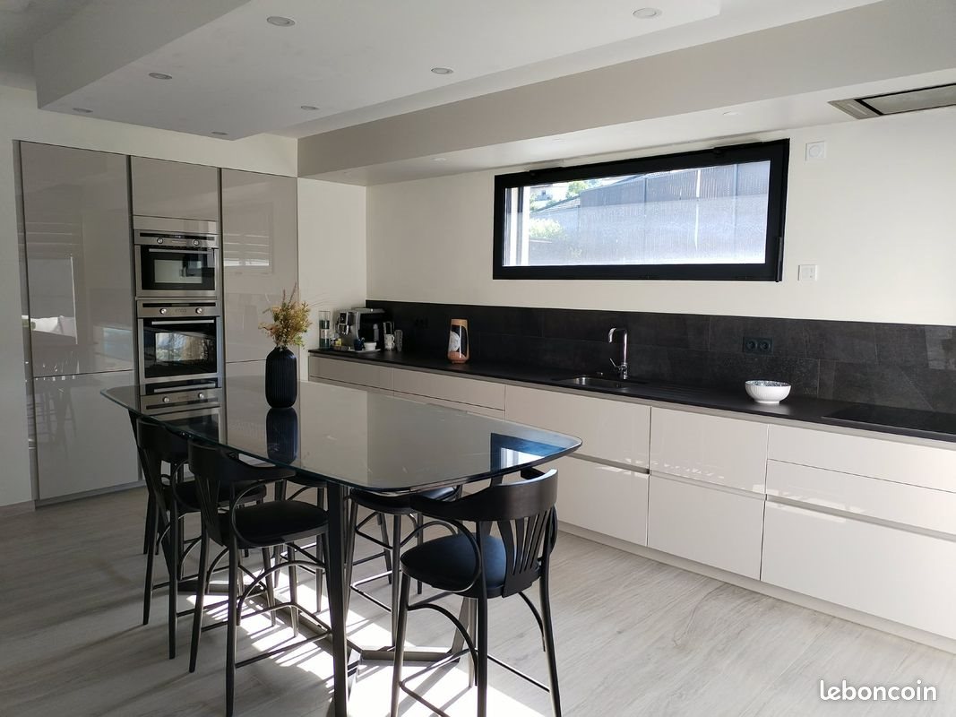 Maison à vendre, 168m², Arbent