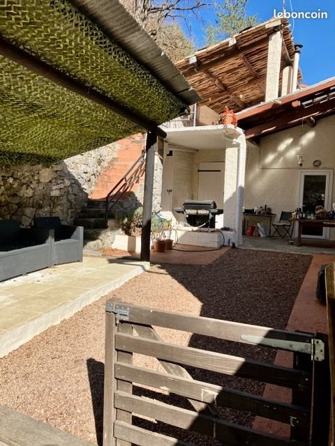 Maison à vendre, 215m², Puget-Théniers