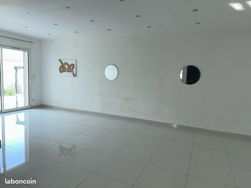 Maison à vendre, 117m², Jonquières-Saint-Vincent