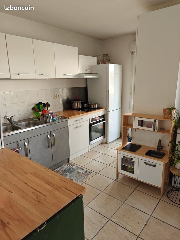 Appartement à louer, 69m², Romans-sur-Isère