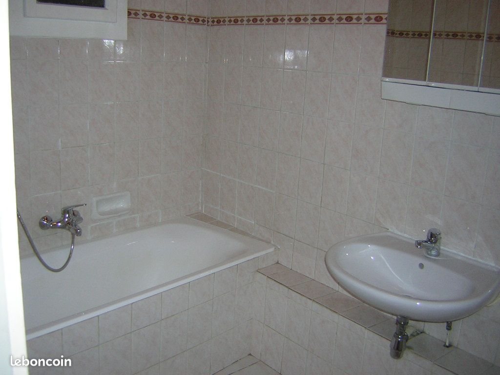 Appartement à louer, 85m², Boëge
