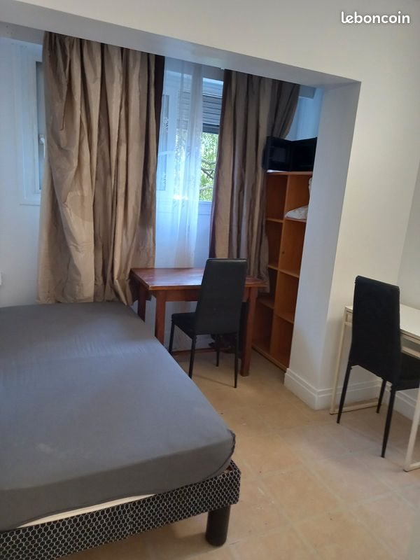 Appartement à louer, 13m², Bourg-la-Reine