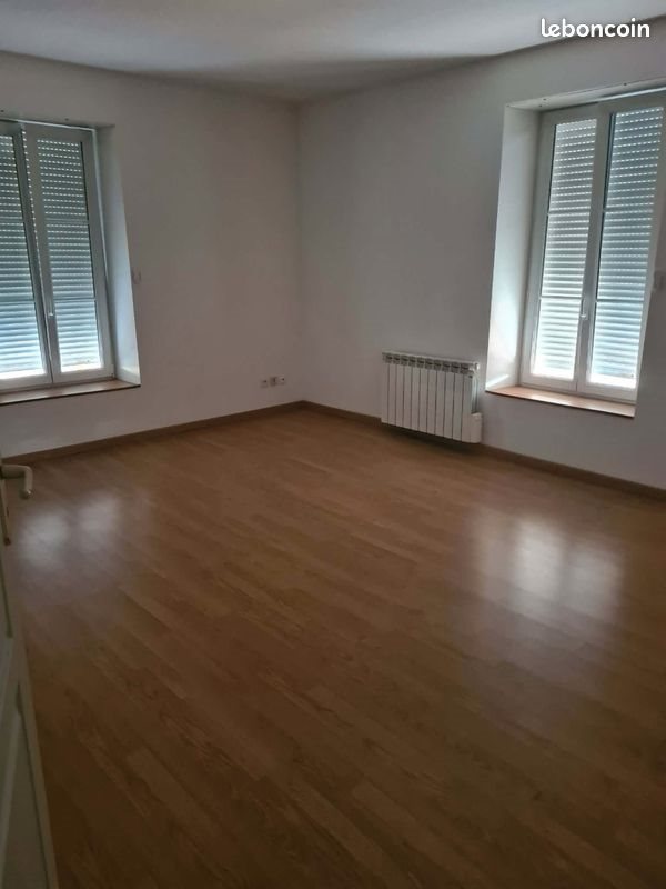 Appartement à louer, 113m², Raddon-et-Chapendu