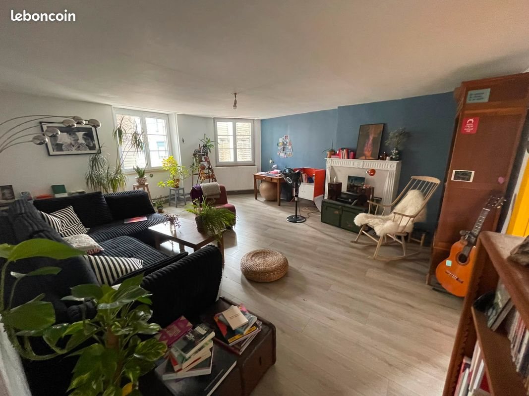 Appartement à louer, 76m², Arbois
