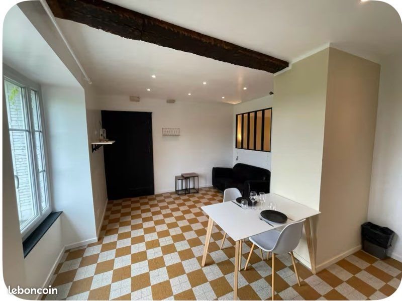 Appartement à louer, 30m², Givry