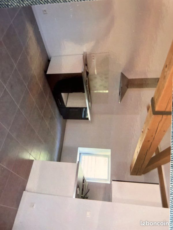 Appartement à louer, 60m², Roquemaure