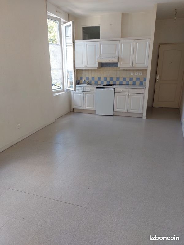 Appartement à louer, 30m², Breteuil
