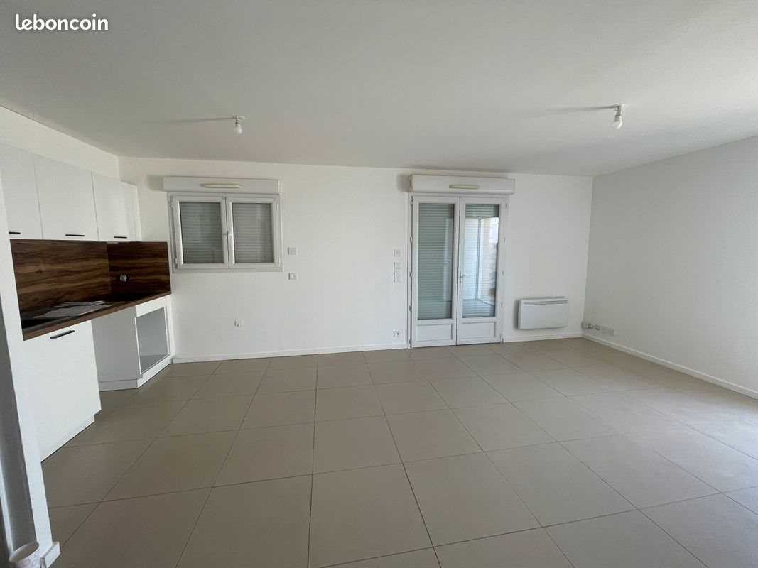 Appartement à louer, 50m², Lunel-Viel
