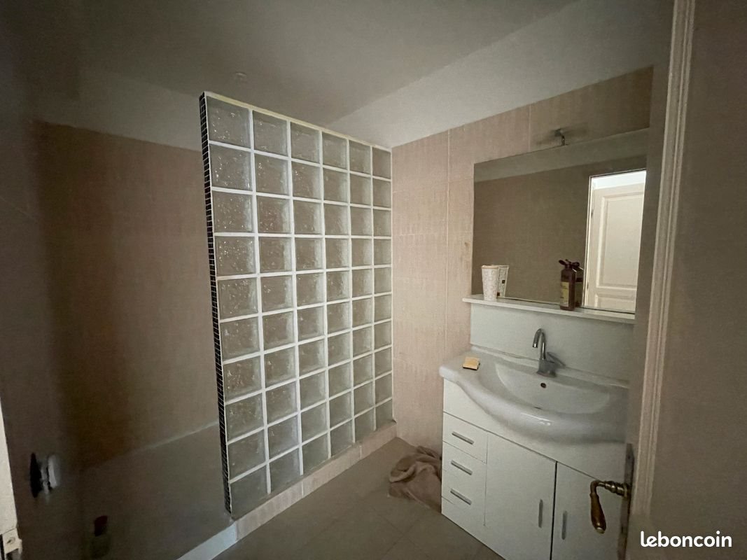 Appartement à louer, 50m², Lunel-Viel