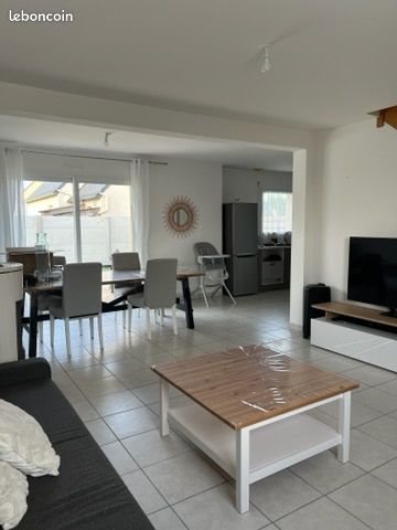 Maison à louer, 80m², Guiclan