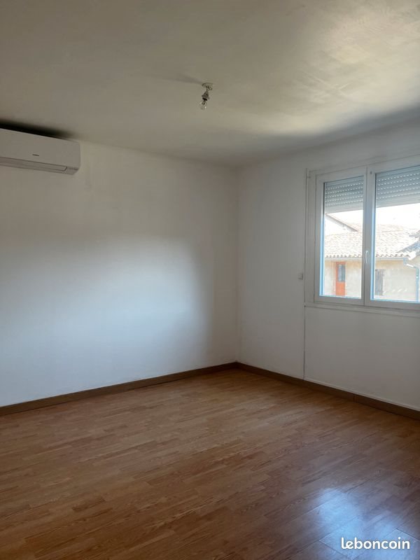 Appartement à louer, 92m², Beaumont-de-Lomagne