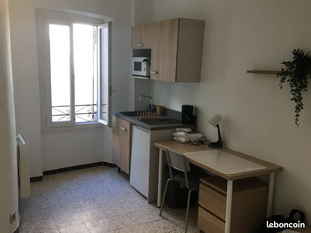 Appartement à louer, 16m², Draguignan