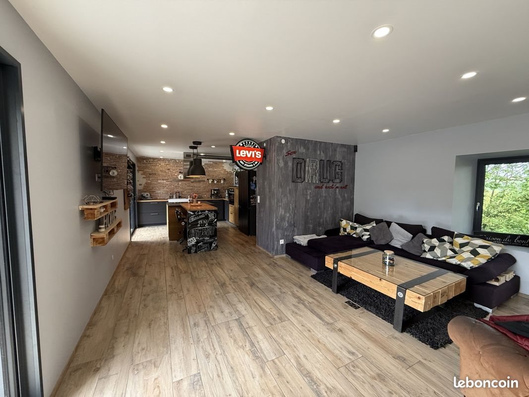 Maison à vendre, 240m², Bougé-Chambalud