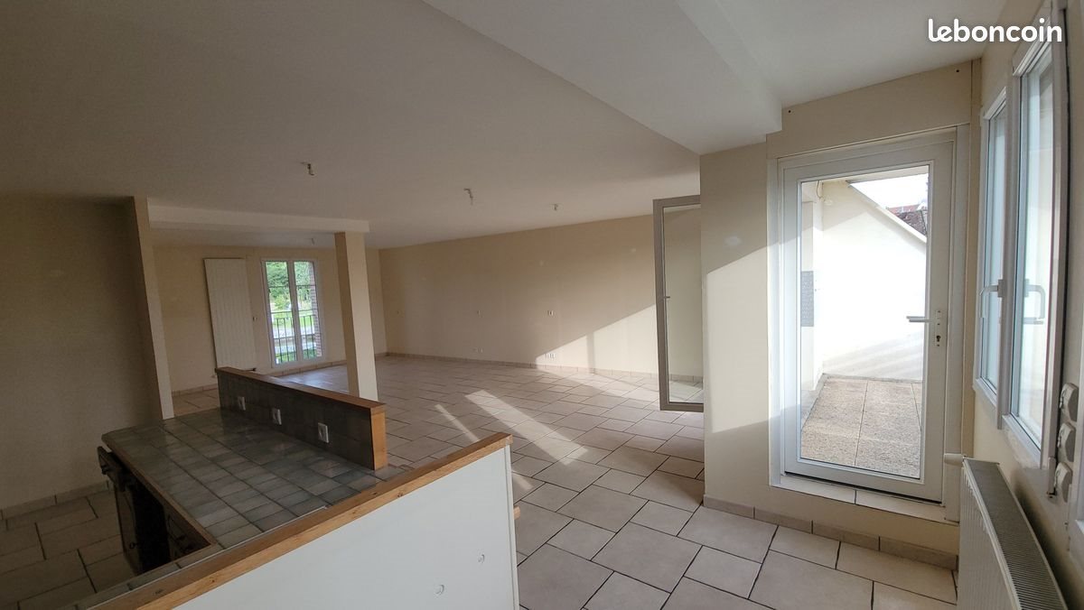 Appartement à louer, 115m², Sens