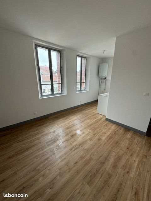 Appartement à louer, 40m², Noyon