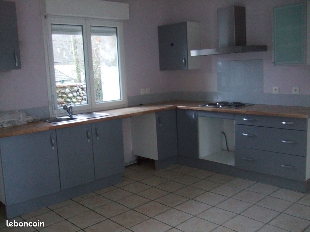 Maison à louer, 128m², Sauvagnon