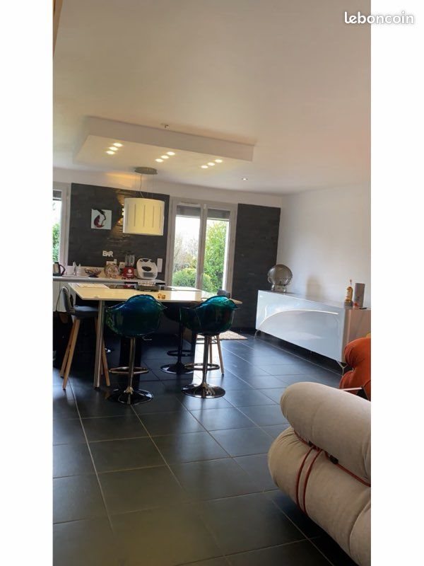 Maison à vendre, 102m², Divonne-les-Bains